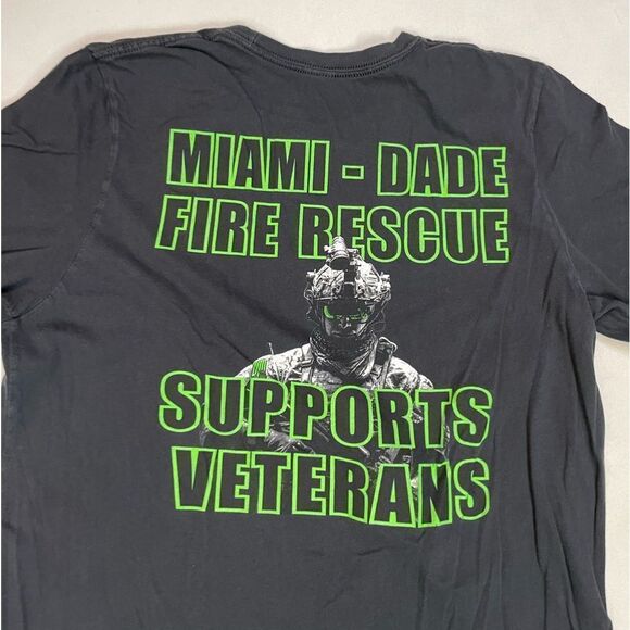 Miami Dade Fire Rescue Supports Veterans Graphic T-shirt Men Medium Local 1403 - Picture 2 of 8